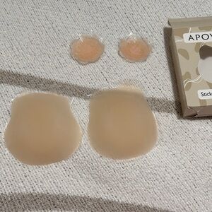 Ovi Adhesive Silicone Nipple Covers & Petals - Nude